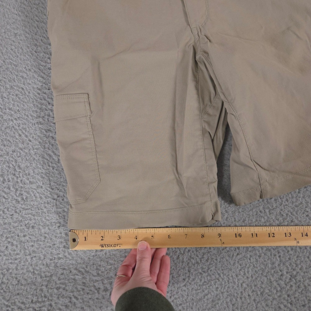 Duluth Trading Co Shorts Womens 8 Tan Dry on the Fly Cargo Stretch Hiking 10" - Picture 2 of 9